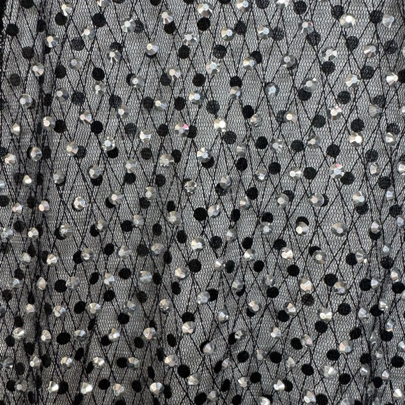 Hot & Delicious Black Sequin Crop Blouse *NWT - Picture 7 of 13